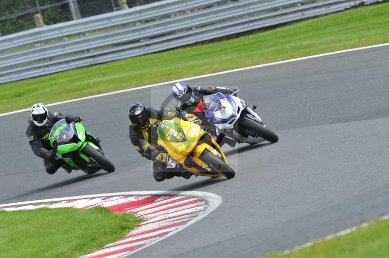 Motorcycle action photographs;Trackday digital images;event digital images;eventdigitalimages;no limits trackday;oulton park;oulton park circuit cheshire;oulton park photographs;peter wileman photography;trackday;trackday photos