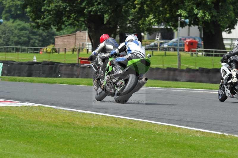 Motorcycle action photographs;Trackday digital images;event digital images;eventdigitalimages;no limits trackday;oulton park;oulton park circuit cheshire;oulton park photographs;peter wileman photography;trackday;trackday photos