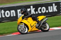 Motorcycle-action-photographs;Trackday-digital-images;event-digital-images;eventdigitalimages;no-limits-trackday;oulton-park;oulton-park-circuit-cheshire;oulton-park-photographs;peter-wileman-photography;trackday;trackday-photos