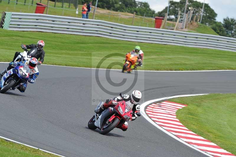 Motorcycle action photographs;Trackday digital images;event digital images;eventdigitalimages;no limits trackday;oulton park;oulton park circuit cheshire;oulton park photographs;peter wileman photography;trackday;trackday photos