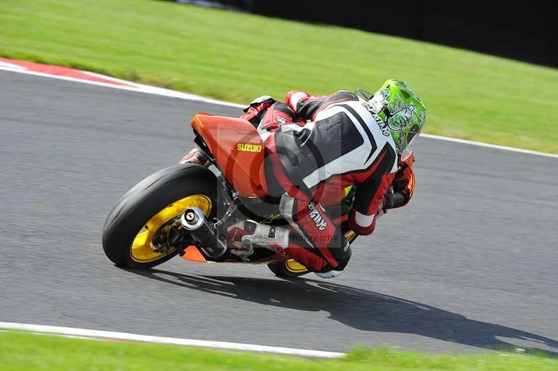 Motorcycle action photographs;Trackday digital images;event digital images;eventdigitalimages;no limits trackday;oulton park;oulton park circuit cheshire;oulton park photographs;peter wileman photography;trackday;trackday photos