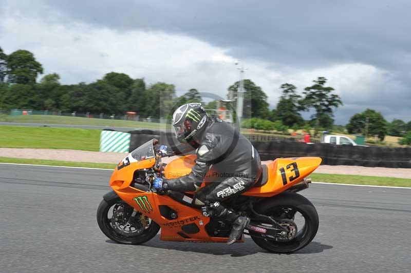 Motorcycle action photographs;Trackday digital images;event digital images;eventdigitalimages;no limits trackday;oulton park;oulton park circuit cheshire;oulton park photographs;peter wileman photography;trackday;trackday photos
