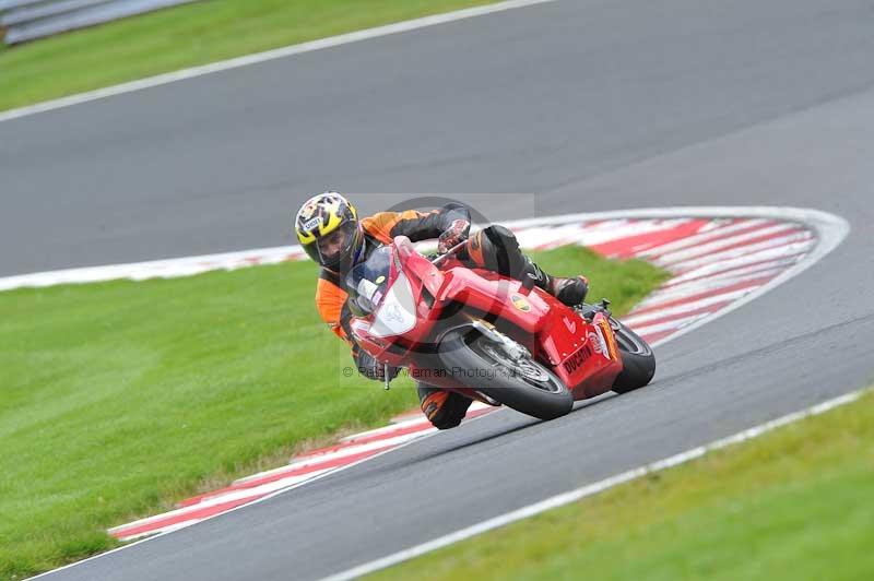 Motorcycle action photographs;Trackday digital images;event digital images;eventdigitalimages;no limits trackday;oulton park;oulton park circuit cheshire;oulton park photographs;peter wileman photography;trackday;trackday photos