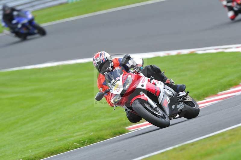 Motorcycle action photographs;Trackday digital images;event digital images;eventdigitalimages;no limits trackday;oulton park;oulton park circuit cheshire;oulton park photographs;peter wileman photography;trackday;trackday photos