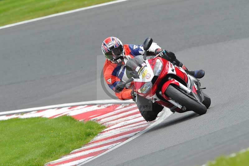 Motorcycle action photographs;Trackday digital images;event digital images;eventdigitalimages;no limits trackday;oulton park;oulton park circuit cheshire;oulton park photographs;peter wileman photography;trackday;trackday photos