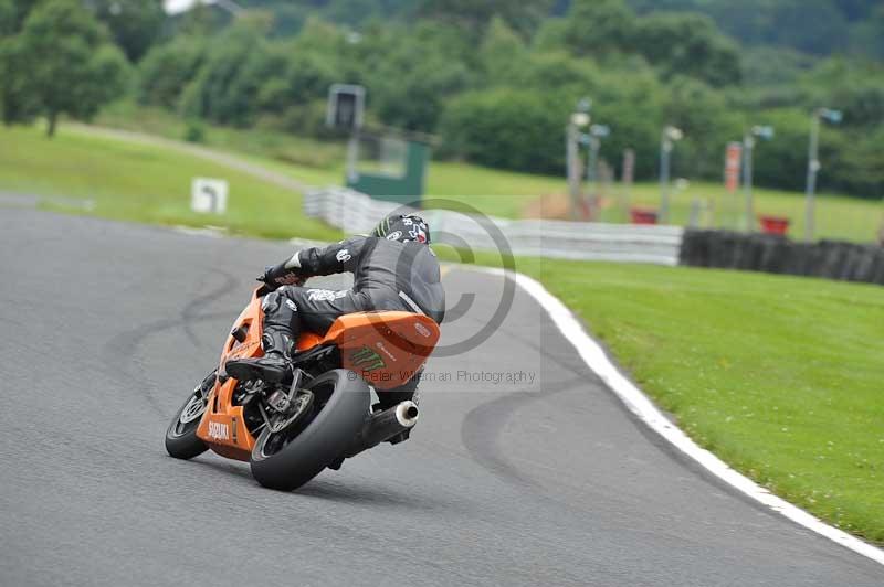 Motorcycle action photographs;Trackday digital images;event digital images;eventdigitalimages;no limits trackday;oulton park;oulton park circuit cheshire;oulton park photographs;peter wileman photography;trackday;trackday photos