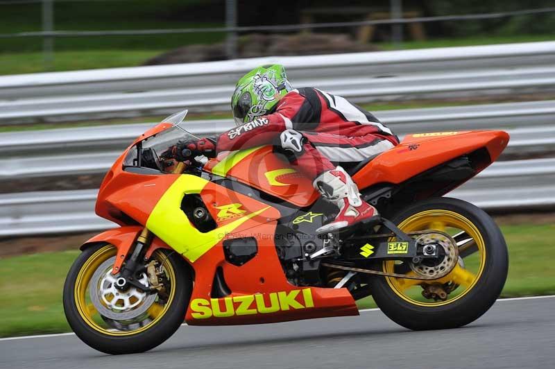 Motorcycle action photographs;Trackday digital images;event digital images;eventdigitalimages;no limits trackday;oulton park;oulton park circuit cheshire;oulton park photographs;peter wileman photography;trackday;trackday photos