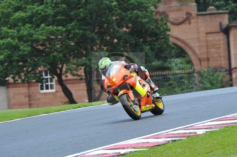 Motorcycle action photographs;Trackday digital images;event digital images;eventdigitalimages;no limits trackday;oulton park;oulton park circuit cheshire;oulton park photographs;peter wileman photography;trackday;trackday photos