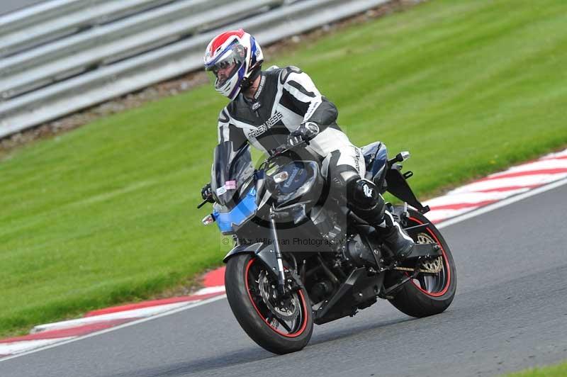 Motorcycle action photographs;Trackday digital images;event digital images;eventdigitalimages;no limits trackday;oulton park;oulton park circuit cheshire;oulton park photographs;peter wileman photography;trackday;trackday photos