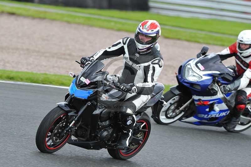 Motorcycle action photographs;Trackday digital images;event digital images;eventdigitalimages;no limits trackday;oulton park;oulton park circuit cheshire;oulton park photographs;peter wileman photography;trackday;trackday photos