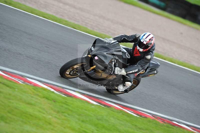 Motorcycle action photographs;Trackday digital images;event digital images;eventdigitalimages;no limits trackday;oulton park;oulton park circuit cheshire;oulton park photographs;peter wileman photography;trackday;trackday photos