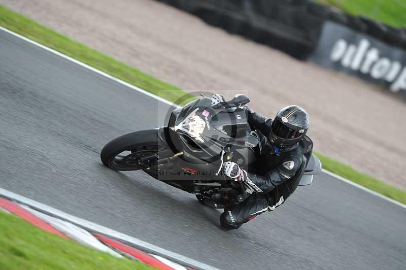 Motorcycle action photographs;Trackday digital images;event digital images;eventdigitalimages;no limits trackday;oulton park;oulton park circuit cheshire;oulton park photographs;peter wileman photography;trackday;trackday photos
