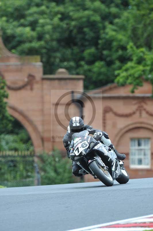 Motorcycle action photographs;Trackday digital images;event digital images;eventdigitalimages;no limits trackday;oulton park;oulton park circuit cheshire;oulton park photographs;peter wileman photography;trackday;trackday photos