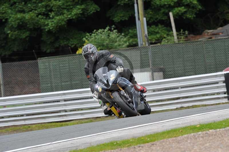 Motorcycle action photographs;Trackday digital images;event digital images;eventdigitalimages;no limits trackday;oulton park;oulton park circuit cheshire;oulton park photographs;peter wileman photography;trackday;trackday photos