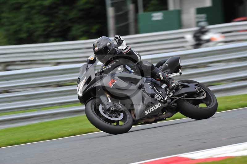 Motorcycle action photographs;Trackday digital images;event digital images;eventdigitalimages;no limits trackday;oulton park;oulton park circuit cheshire;oulton park photographs;peter wileman photography;trackday;trackday photos