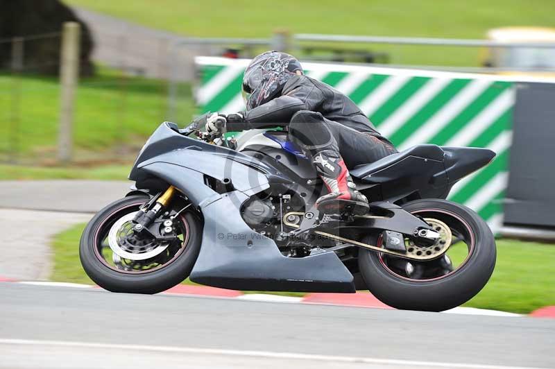 Motorcycle action photographs;Trackday digital images;event digital images;eventdigitalimages;no limits trackday;oulton park;oulton park circuit cheshire;oulton park photographs;peter wileman photography;trackday;trackday photos