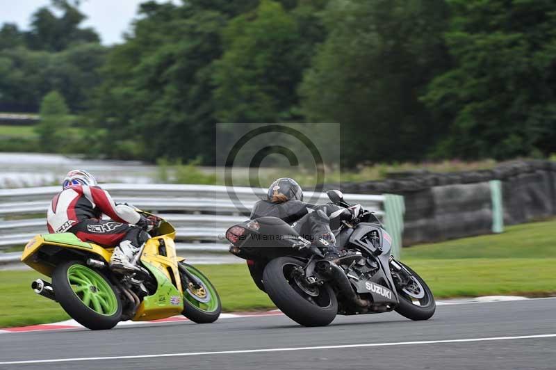 Motorcycle action photographs;Trackday digital images;event digital images;eventdigitalimages;no limits trackday;oulton park;oulton park circuit cheshire;oulton park photographs;peter wileman photography;trackday;trackday photos