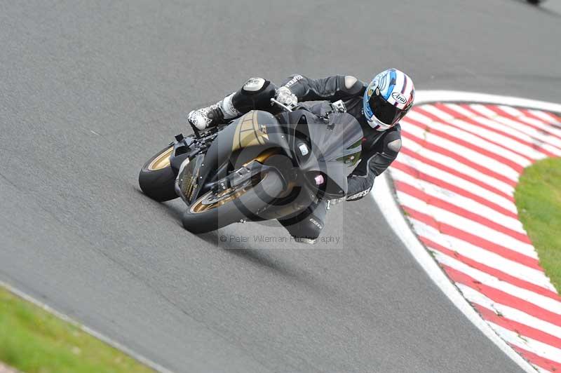 Motorcycle action photographs;Trackday digital images;event digital images;eventdigitalimages;no limits trackday;oulton park;oulton park circuit cheshire;oulton park photographs;peter wileman photography;trackday;trackday photos