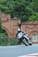 Motorcycle-action-photographs;Trackday-digital-images;event-digital-images;eventdigitalimages;no-limits-trackday;oulton-park;oulton-park-circuit-cheshire;oulton-park-photographs;peter-wileman-photography;trackday;trackday-photos