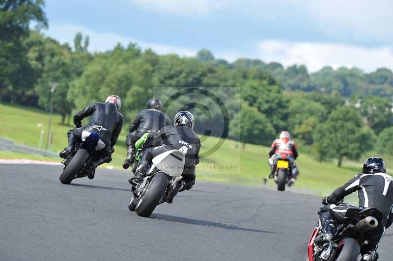 Motorcycle action photographs;Trackday digital images;event digital images;eventdigitalimages;no limits trackday;oulton park;oulton park circuit cheshire;oulton park photographs;peter wileman photography;trackday;trackday photos