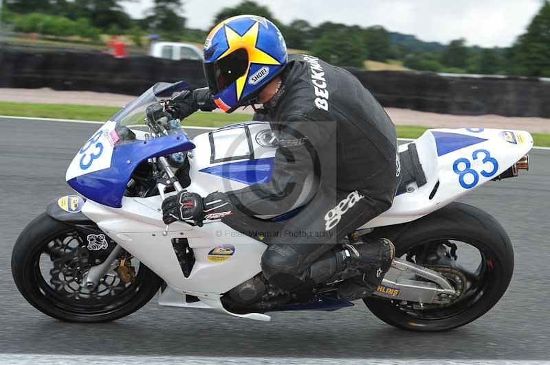 Motorcycle action photographs;Trackday digital images;event digital images;eventdigitalimages;no limits trackday;oulton park;oulton park circuit cheshire;oulton park photographs;peter wileman photography;trackday;trackday photos