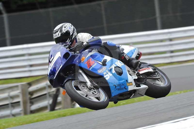 Motorcycle action photographs;Trackday digital images;event digital images;eventdigitalimages;no limits trackday;oulton park;oulton park circuit cheshire;oulton park photographs;peter wileman photography;trackday;trackday photos