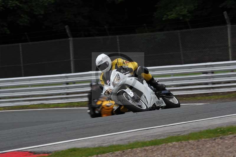 Motorcycle action photographs;Trackday digital images;event digital images;eventdigitalimages;no limits trackday;oulton park;oulton park circuit cheshire;oulton park photographs;peter wileman photography;trackday;trackday photos