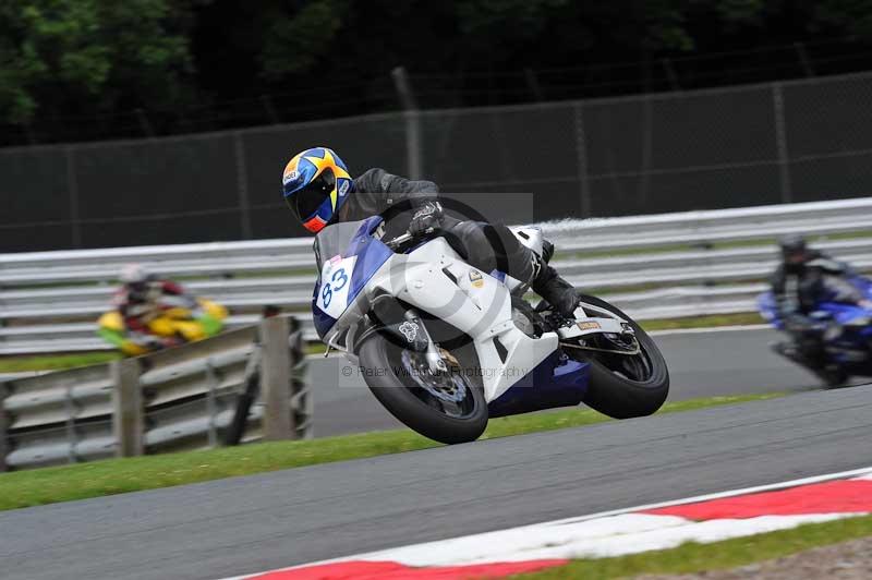 Motorcycle action photographs;Trackday digital images;event digital images;eventdigitalimages;no limits trackday;oulton park;oulton park circuit cheshire;oulton park photographs;peter wileman photography;trackday;trackday photos