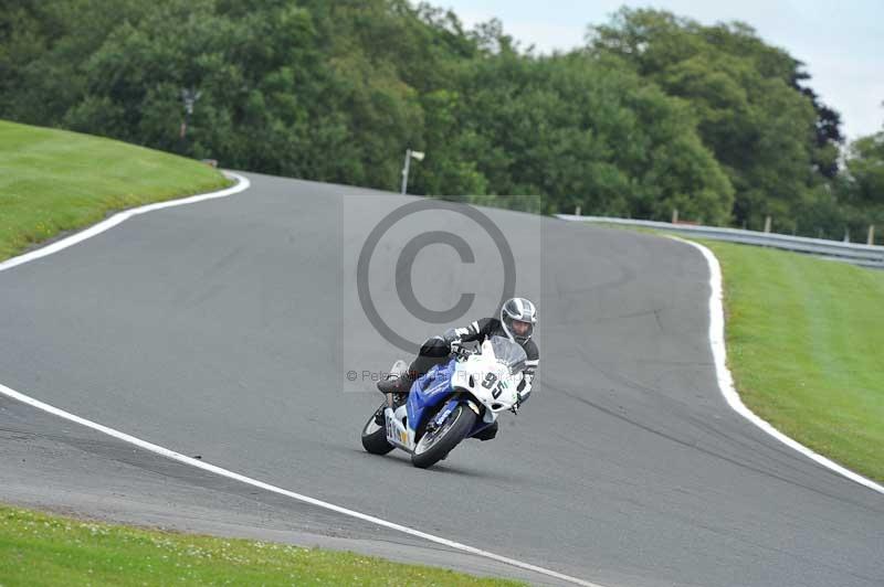 Motorcycle action photographs;Trackday digital images;event digital images;eventdigitalimages;no limits trackday;oulton park;oulton park circuit cheshire;oulton park photographs;peter wileman photography;trackday;trackday photos