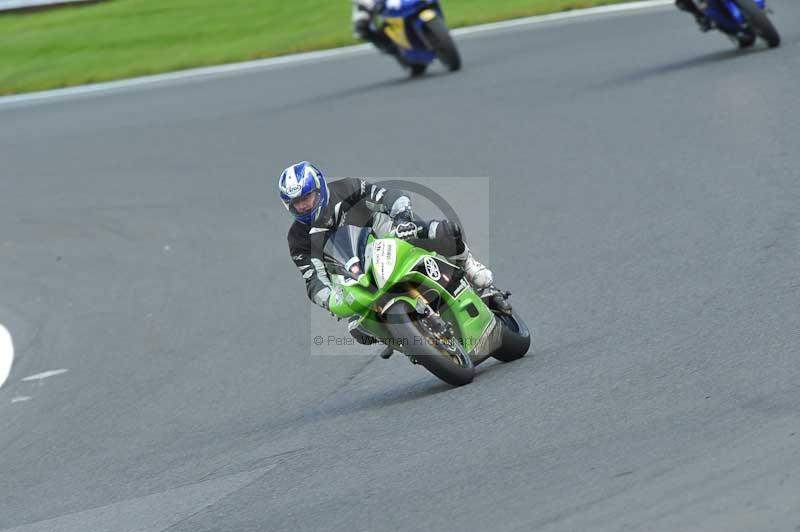 Motorcycle action photographs;Trackday digital images;event digital images;eventdigitalimages;no limits trackday;oulton park;oulton park circuit cheshire;oulton park photographs;peter wileman photography;trackday;trackday photos