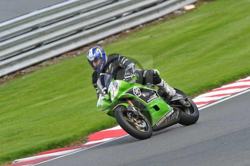 Motorcycle action photographs;Trackday digital images;event digital images;eventdigitalimages;no limits trackday;oulton park;oulton park circuit cheshire;oulton park photographs;peter wileman photography;trackday;trackday photos
