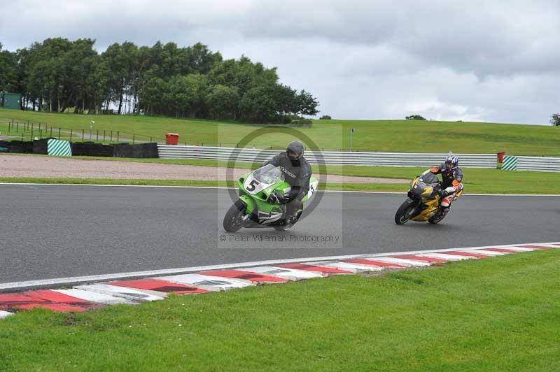 Motorcycle action photographs;Trackday digital images;event digital images;eventdigitalimages;no limits trackday;oulton park;oulton park circuit cheshire;oulton park photographs;peter wileman photography;trackday;trackday photos