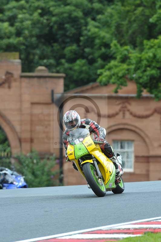 Motorcycle action photographs;Trackday digital images;event digital images;eventdigitalimages;no limits trackday;oulton park;oulton park circuit cheshire;oulton park photographs;peter wileman photography;trackday;trackday photos