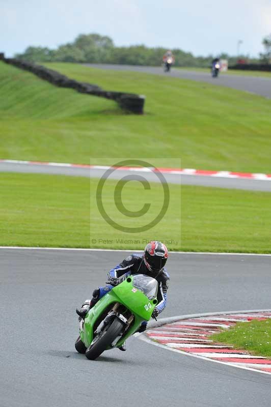 Motorcycle action photographs;Trackday digital images;event digital images;eventdigitalimages;no limits trackday;oulton park;oulton park circuit cheshire;oulton park photographs;peter wileman photography;trackday;trackday photos