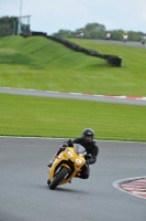 Motorcycle-action-photographs;Trackday-digital-images;event-digital-images;eventdigitalimages;no-limits-trackday;oulton-park;oulton-park-circuit-cheshire;oulton-park-photographs;peter-wileman-photography;trackday;trackday-photos