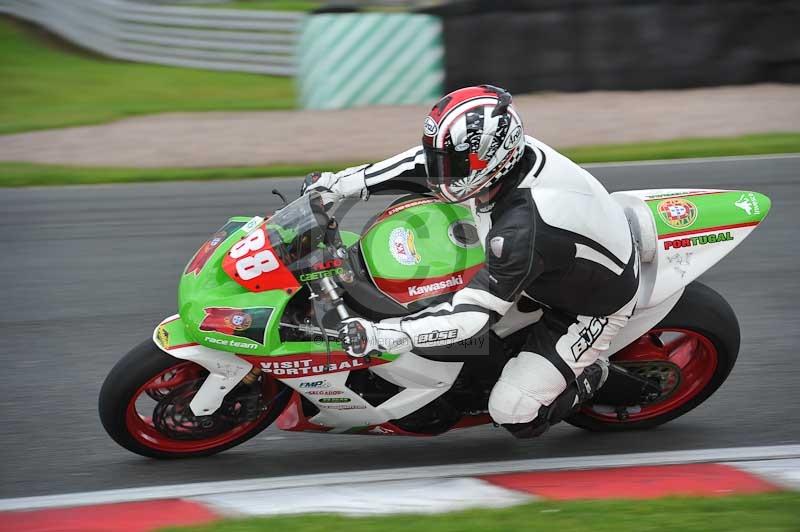 Motorcycle action photographs;Trackday digital images;event digital images;eventdigitalimages;no limits trackday;oulton park;oulton park circuit cheshire;oulton park photographs;peter wileman photography;trackday;trackday photos