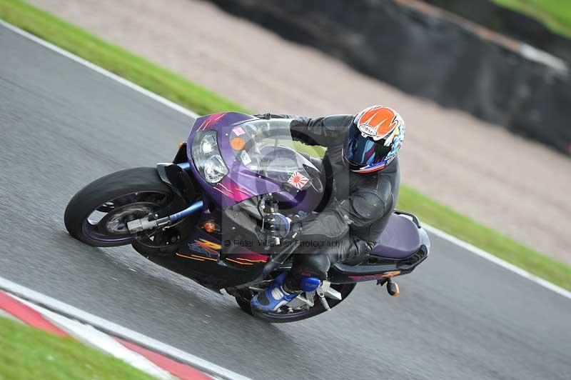 Motorcycle action photographs;Trackday digital images;event digital images;eventdigitalimages;no limits trackday;oulton park;oulton park circuit cheshire;oulton park photographs;peter wileman photography;trackday;trackday photos