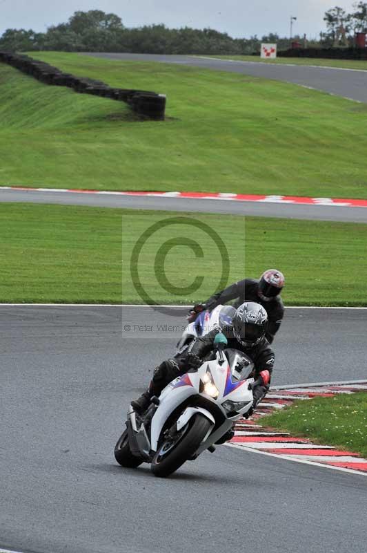 Motorcycle action photographs;Trackday digital images;event digital images;eventdigitalimages;no limits trackday;oulton park;oulton park circuit cheshire;oulton park photographs;peter wileman photography;trackday;trackday photos