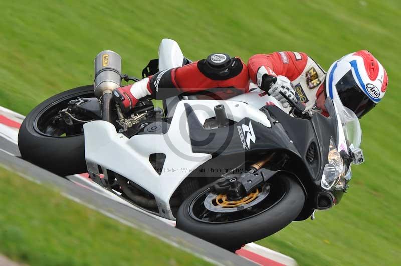 Motorcycle action photographs;Trackday digital images;event digital images;eventdigitalimages;no limits trackday;oulton park;oulton park circuit cheshire;oulton park photographs;peter wileman photography;trackday;trackday photos