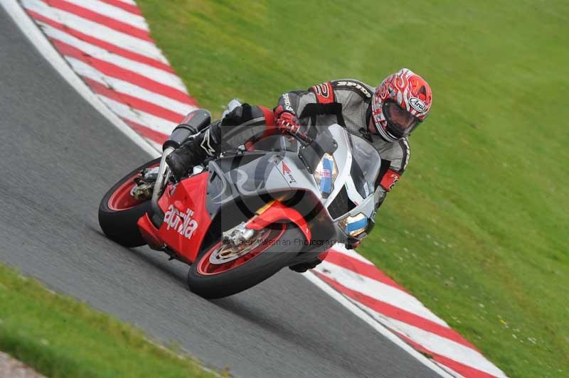 Motorcycle action photographs;Trackday digital images;event digital images;eventdigitalimages;no limits trackday;oulton park;oulton park circuit cheshire;oulton park photographs;peter wileman photography;trackday;trackday photos