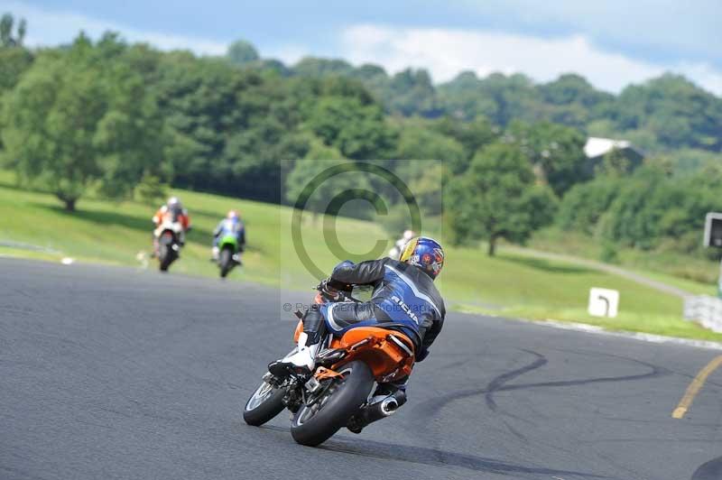 Motorcycle action photographs;Trackday digital images;event digital images;eventdigitalimages;no limits trackday;oulton park;oulton park circuit cheshire;oulton park photographs;peter wileman photography;trackday;trackday photos