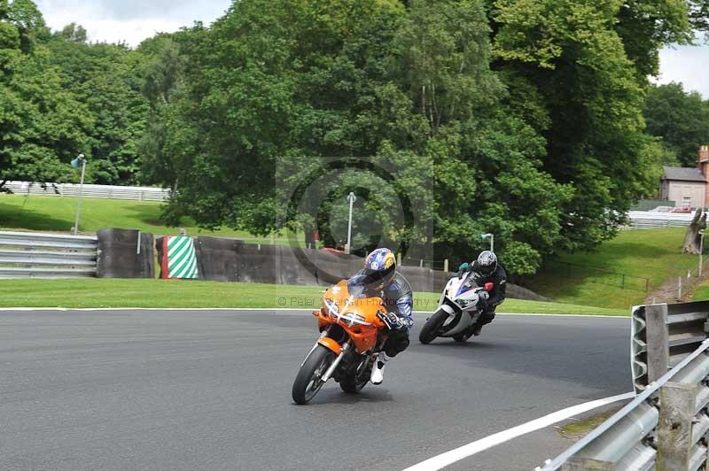 Motorcycle action photographs;Trackday digital images;event digital images;eventdigitalimages;no limits trackday;oulton park;oulton park circuit cheshire;oulton park photographs;peter wileman photography;trackday;trackday photos