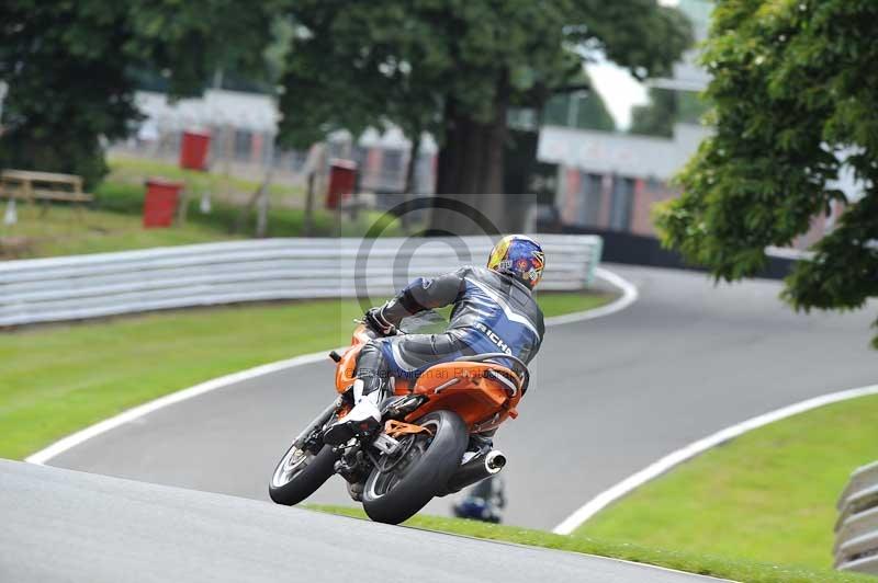 Motorcycle action photographs;Trackday digital images;event digital images;eventdigitalimages;no limits trackday;oulton park;oulton park circuit cheshire;oulton park photographs;peter wileman photography;trackday;trackday photos