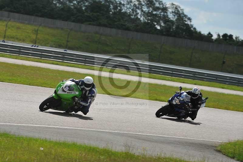 Rockingham no limits trackday;enduro digital images;event digital images;eventdigitalimages;no limits trackdays;peter wileman photography;racing digital images;rockingham raceway northamptonshire;rockingham trackday photographs;trackday digital images;trackday photos