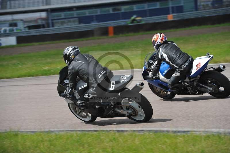 Rockingham no limits trackday;enduro digital images;event digital images;eventdigitalimages;no limits trackdays;peter wileman photography;racing digital images;rockingham raceway northamptonshire;rockingham trackday photographs;trackday digital images;trackday photos