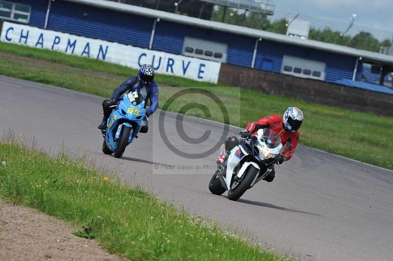 Rockingham no limits trackday;enduro digital images;event digital images;eventdigitalimages;no limits trackdays;peter wileman photography;racing digital images;rockingham raceway northamptonshire;rockingham trackday photographs;trackday digital images;trackday photos