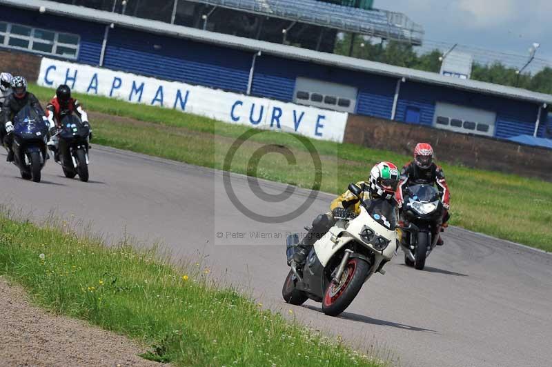 Rockingham no limits trackday;enduro digital images;event digital images;eventdigitalimages;no limits trackdays;peter wileman photography;racing digital images;rockingham raceway northamptonshire;rockingham trackday photographs;trackday digital images;trackday photos