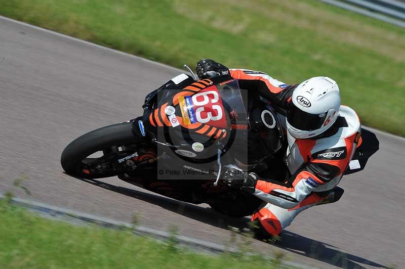 Motorcycle action photographs;Rockingham;Rockingham photographs;Trackday digital images;event digital images;eventdigitalimages;no limits trackday;peter wileman photography;rockingham corby northamptonshire;trackday;trackday photos