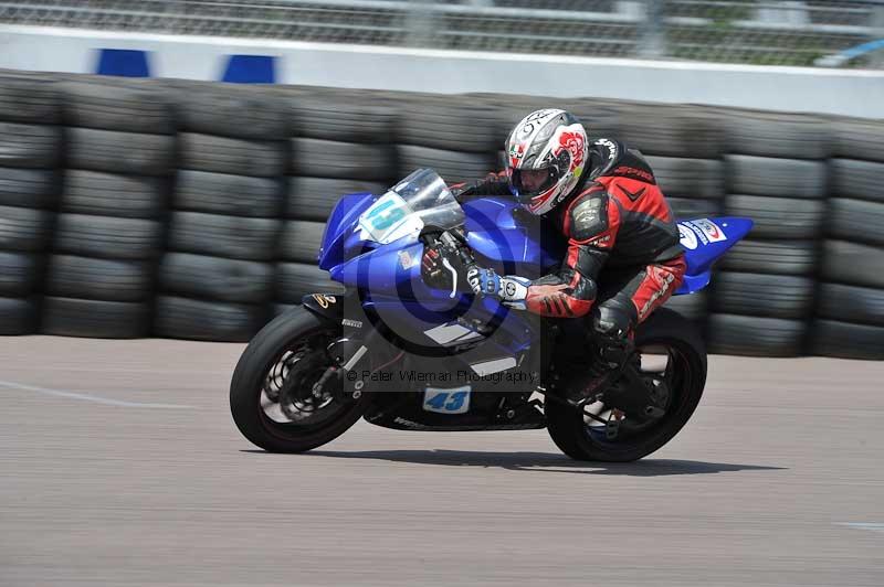 Motorcycle action photographs;Rockingham;Rockingham photographs;Trackday digital images;event digital images;eventdigitalimages;no limits trackday;peter wileman photography;rockingham corby northamptonshire;trackday;trackday photos