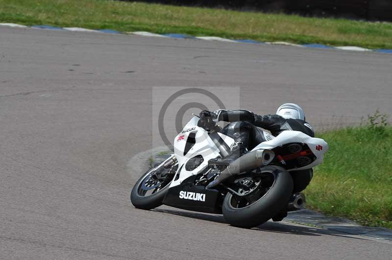 Motorcycle action photographs;Rockingham;Rockingham photographs;Trackday digital images;event digital images;eventdigitalimages;no limits trackday;peter wileman photography;rockingham corby northamptonshire;trackday;trackday photos